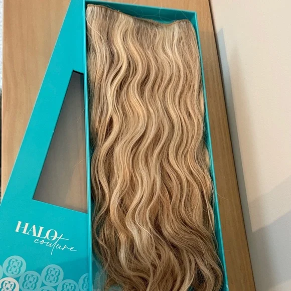 Halo Couture Blonde Hair Extension - Picture 2 of 5